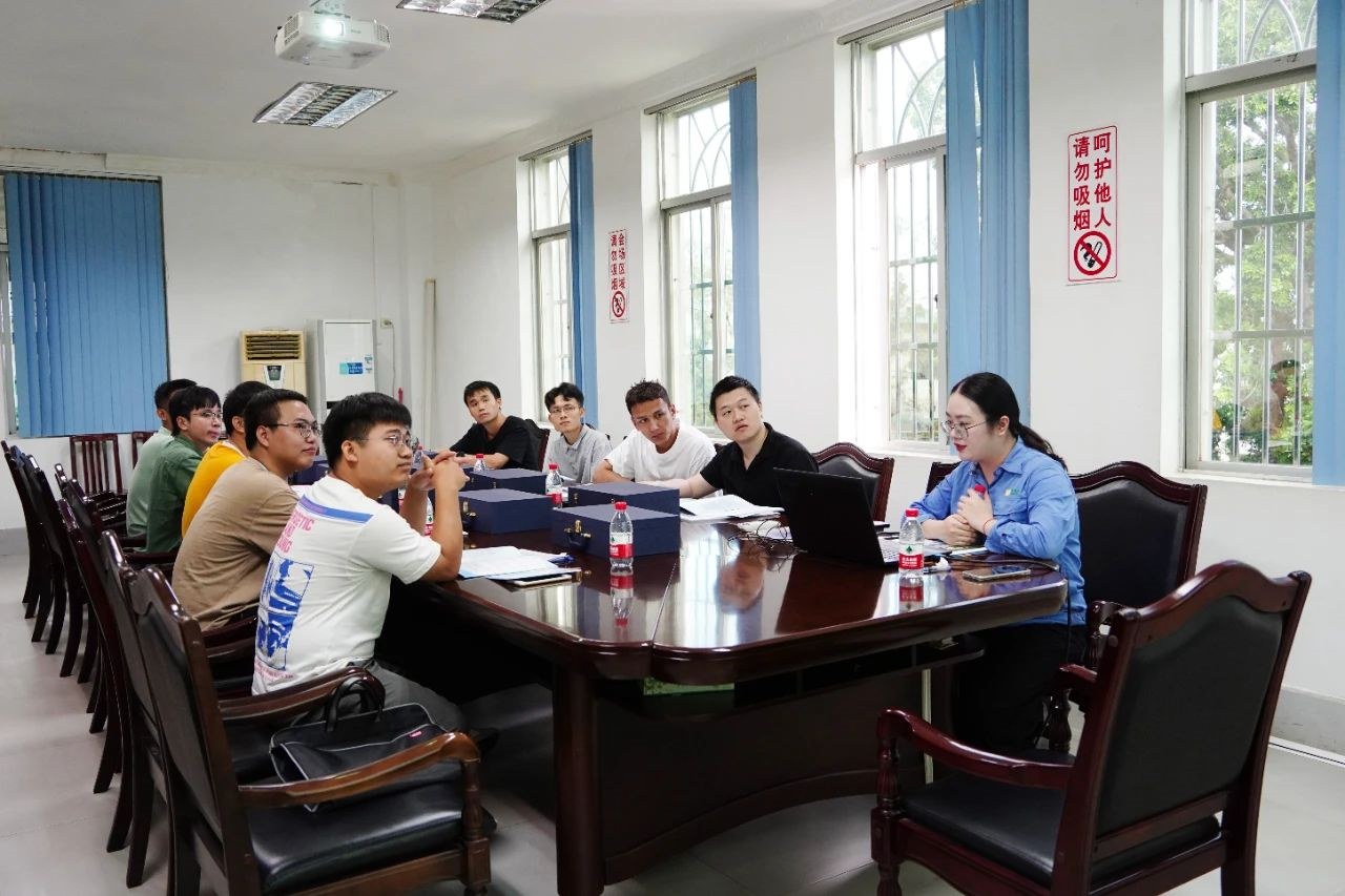 1721352767658938.jpg 9名青年員工入職海南礦業石碌鐵礦分公司7.jpg