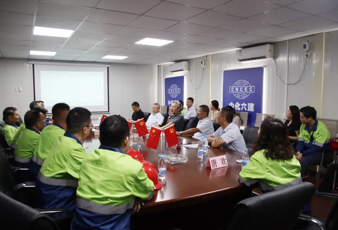 復(fù)星國際執(zhí)行總裁潘東輝到訪海南礦業(yè)調(diào)研重點項目建設(shè)